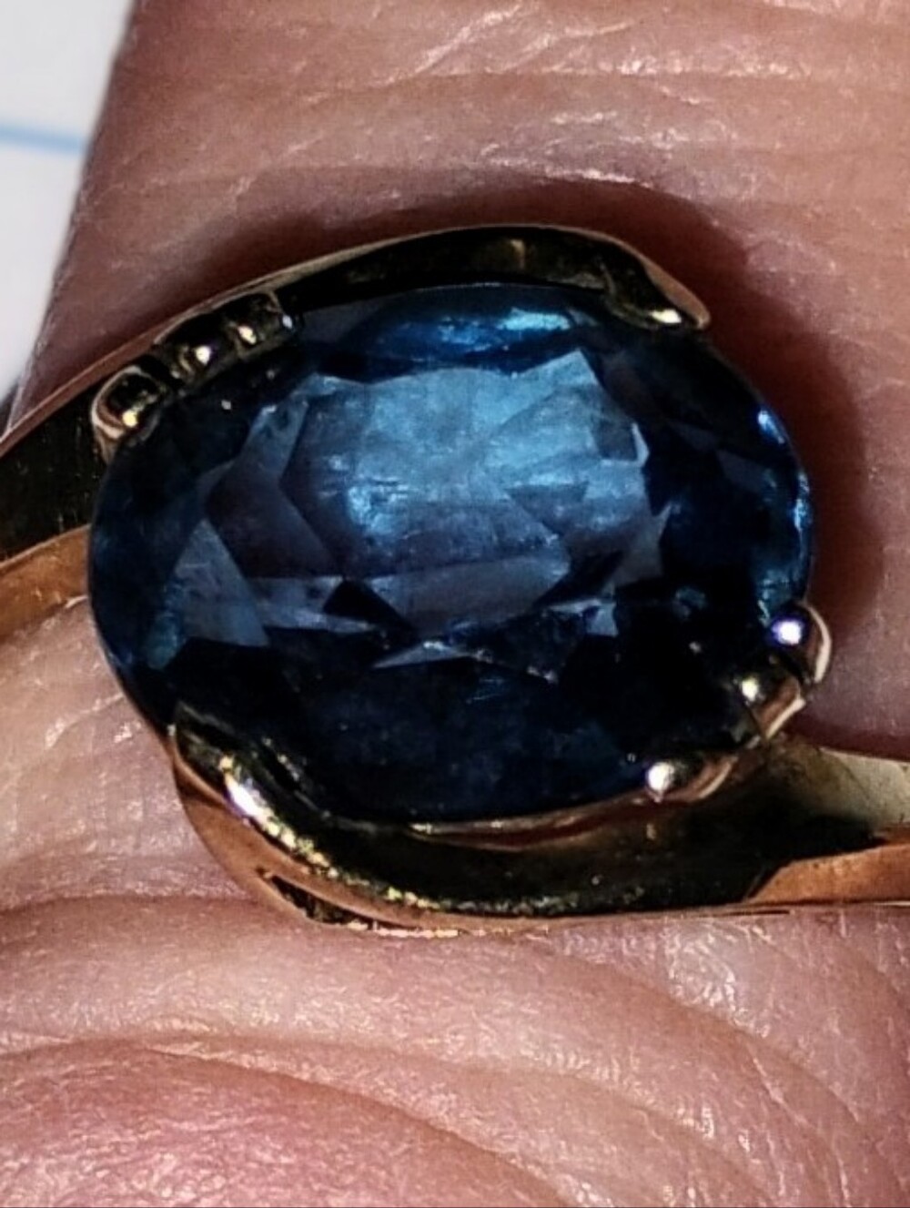 Vintage 10k Yellow Gold London Blue Topaz Bypass Ring Size 7 - Picture 4 of 6